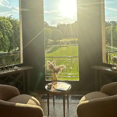 La Grande Maison Lgm Lesches