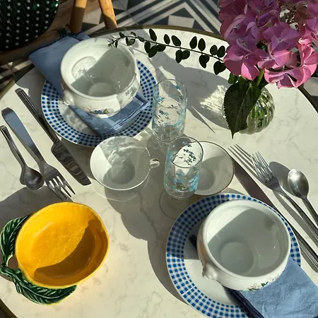 La Grande Maison Lgm