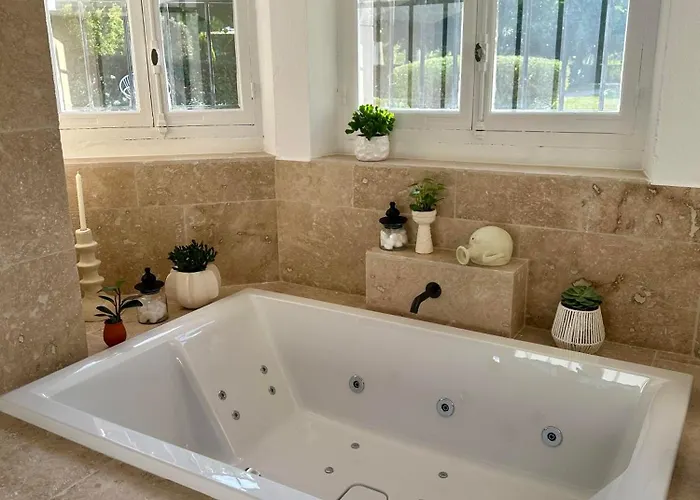 La Grande Maison Lgm Lesches